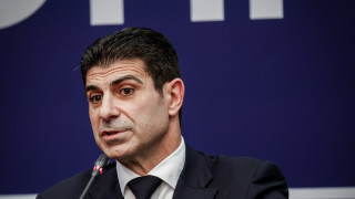 Лично президентът на БФС Георги Иванов се е наел със