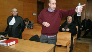 Лечков пред съда за "дарение"
