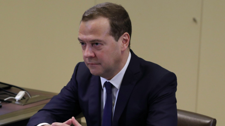 Косово и Западните Балкани обсъдиха Тачи и Медведев