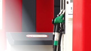 Част от бензиностанциите у нас сигнализират за забавени доставки на