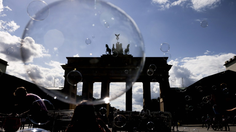 Германските фирми се борят с все по-високи разходи