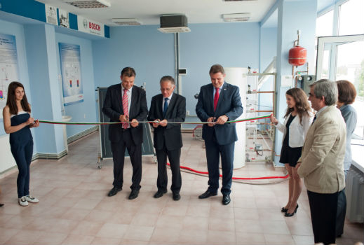 Bosch отвори нова лаборатороия за ВЕИ в Техническия университет в София