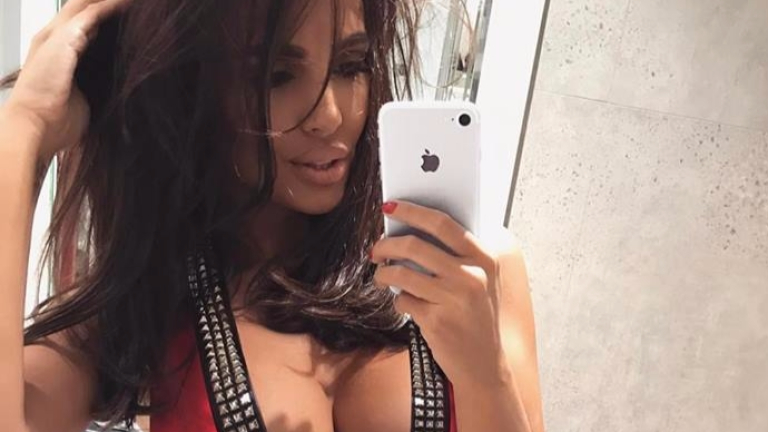 Как се облече Николета за 8-ми март?