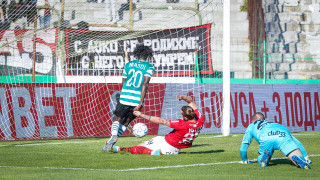 Черно море обмисля да се раздели с юношата на Порто