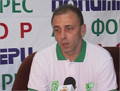 Капитанът на Берое Слави Жеков се завръща в мача срещу Любимец