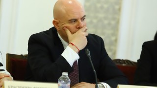 Главният прокурор Иван Гешев излиза в отпуск по лични причини