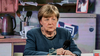 Меркел критикува липсата на дипломация от страна на ЕС за решаване на конфликта с Русия