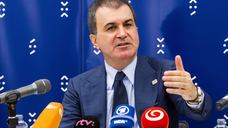 Турция преразглежда споразумението за мигрантите с ЕС