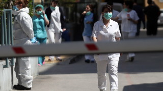 Увеличиха се жертвите на коронавируса в Гърция Албания и Северна