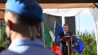 Италианският премиер Марио Драги работи за организиране на срещата на