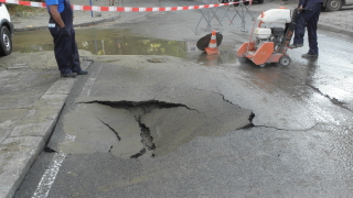 24 строителни екипи извършват текущи ремонти на територията на София