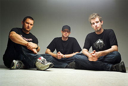 Pendulum се разделят
