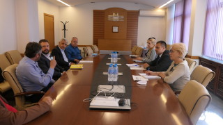 За да се гарантира биосигурността във фермите ще разпоредя изготвяне