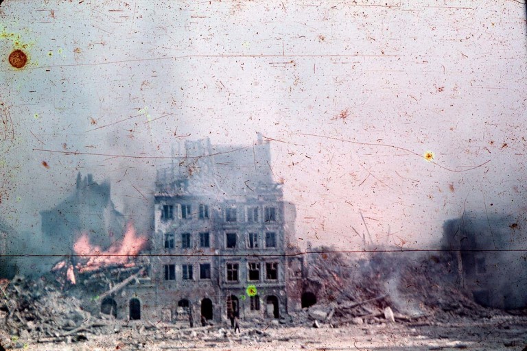 Столицата на Полша - Варшава през 1944 година
