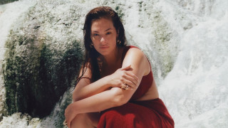 Американският топ модел Ашли Греъм пленява със забележителната си визия