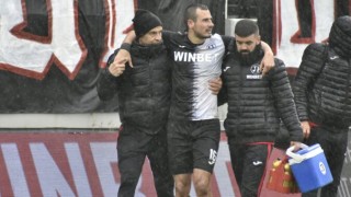 Футболистът на Локомотив Пловдив Кристиян Пешов ще бъде аут задълго Халфът