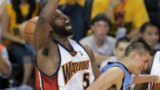 Голдън Стейт върна интригата в двубоите с Юта