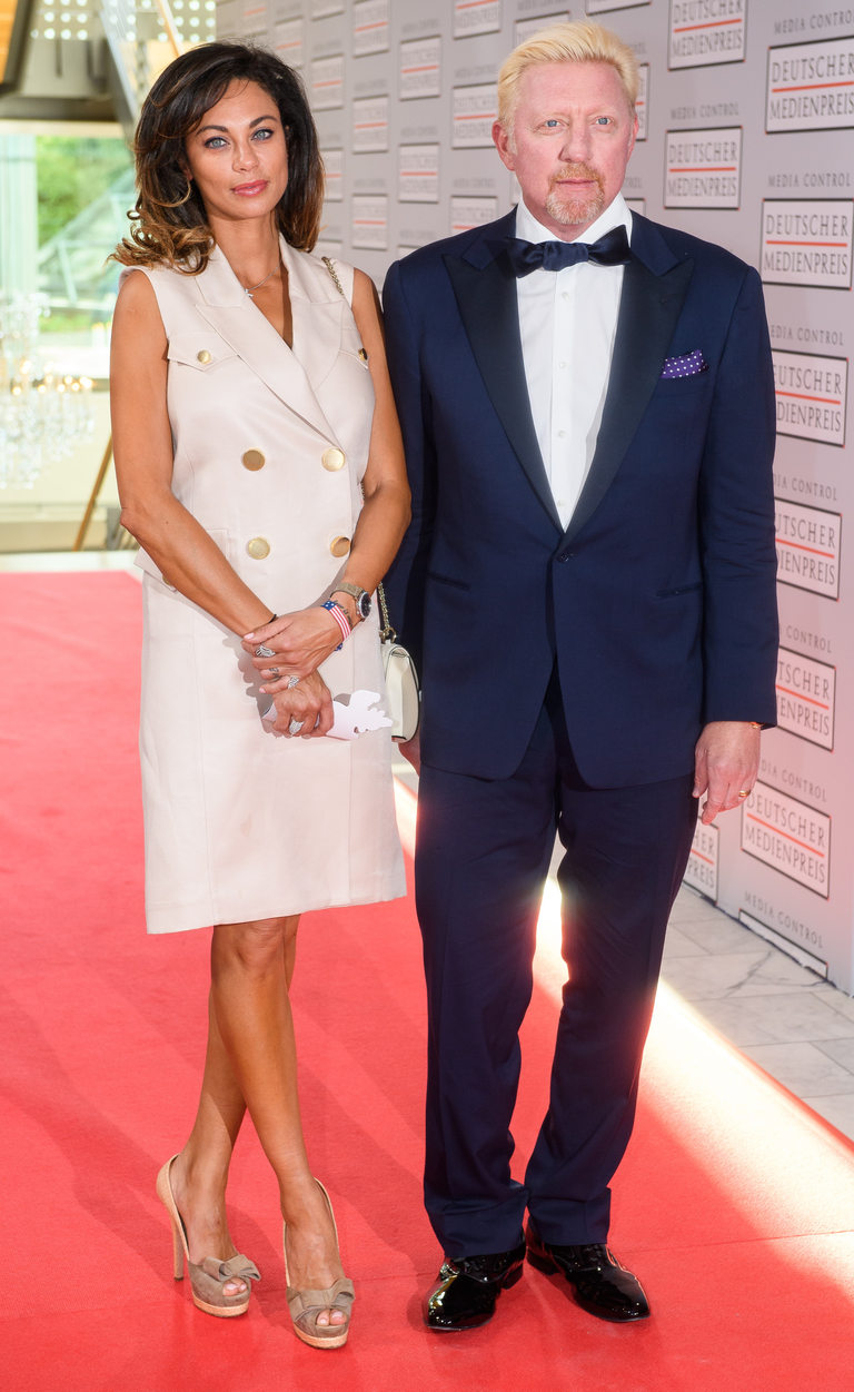 Със брачната половинка си Лили Бекер