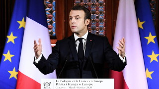 Френският президент Еманюел Макрон ще обяви нов етап без промяна