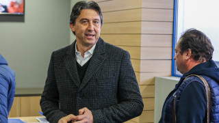 Изпълнителният директор на Левски Даниел Боримиров представи днес новия треньор