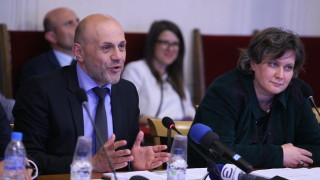 Да запазим сходно финансирането от ЕК иска Томислав Дончев