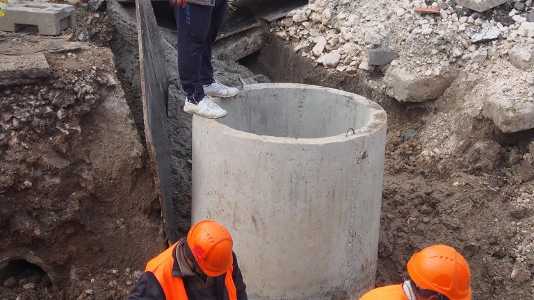 Изграждане на водопровод променя движението в столицата 