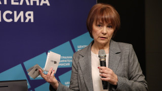 От различни области и избирателни секции в страната идват сигнали