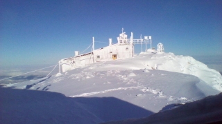 Мъж е пострадал в района на връх Мусала съобщиха от Планинската