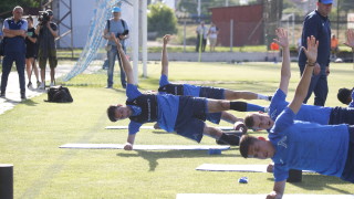 Трима футболисти на Левски пропуснаха днешното занимание на сините Става