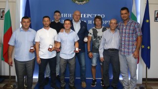 Спортният министър Красен Кралев днес връчи почетни медали на медалистите