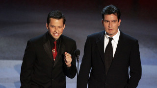 Ще видим ли отново Чарли Шийн като чичо Чарли в "Двама мъже и половина"