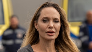 В последната година Анджелина Джоли подрежда живота си наново след