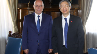 Глобалната икономическа ситуация и провежданите парична политика и финансови реформи в Китай