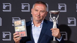 Когато кирилицата звучи глобално - най-големите отличия на български автори по света
