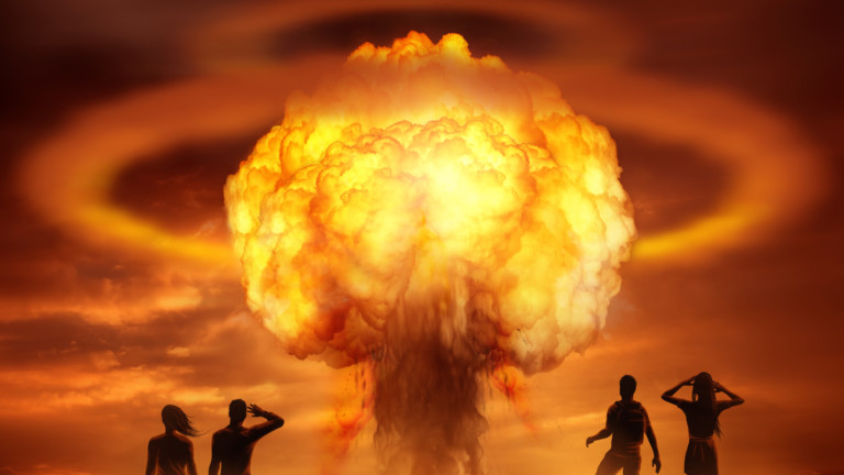 52% от руснаците се страхуват от ядрена война - News.bg