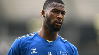 Ювентус е определил португалския нападател на Евертън Бето като възможно