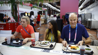Неудобни легла липса на климатик в стаите отмяна на състезания