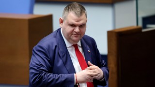 Лидерът на ДПС Ново начало Делян Пеевски критикува работата на