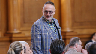 Любен Дилов син да бъде предложен посмъртно за Почетен гражданин на