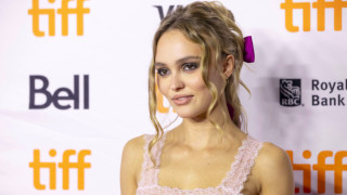 Лили Роуз Деп явно е от популярните личности които не се