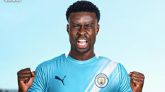 Манчестър Сити победи Ливърпул в битката за брилянтен защитник