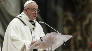 Папа Франциск разкритикува увеличените разходи за отбрана от западните държави
