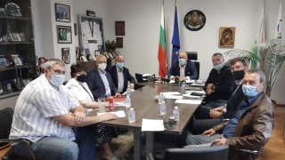 От 1 октомври спортните състезания на закрито ще се провеждат