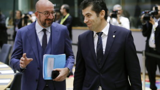 Премиерът Кирил Петков заяви късно снощи в Брюксел че не