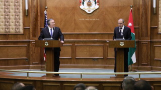 Остро атакува Иран американският държавен секретар Майк Помпео Той направи