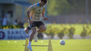 Ръководството на Интер Милано се надява да привлече Нико Пас