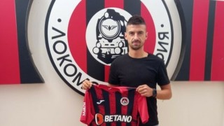 Доскорошният капитан на Берое Симеон Мечев подписа договор до