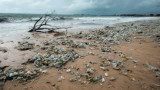  И Индонезия връща отпадък на Запада 