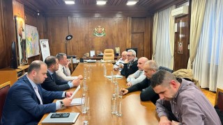 Турция дири с червена бюлетина само двама наши граничари