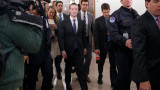Facebook може да загуби до $2 милиарда приходи заради скандала